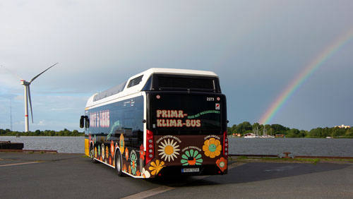 Nicht nur antriebsmäßig ein Hingucker: die neuen Busse in Bremerhaven.