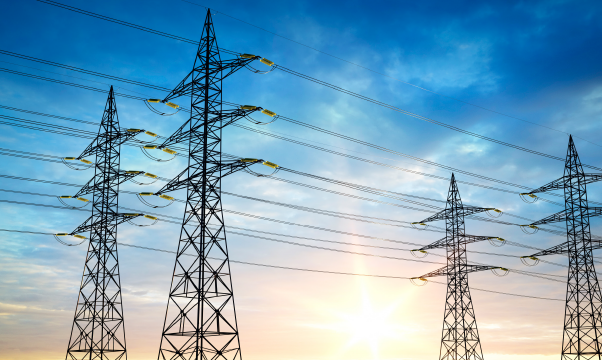 Wie wird der Strom aus den Batteriespeichern verteilt - Vielleicht über neue Strommasten