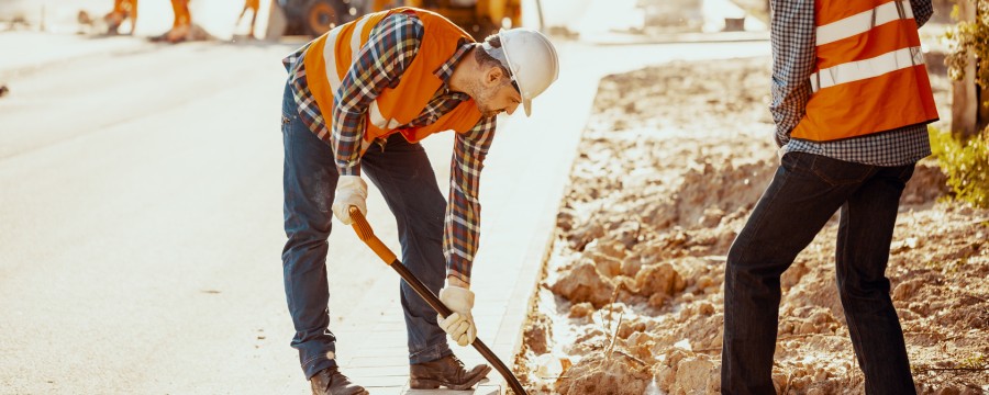Bauen: Kommunen finden keine Handwerker für Bauprojekte