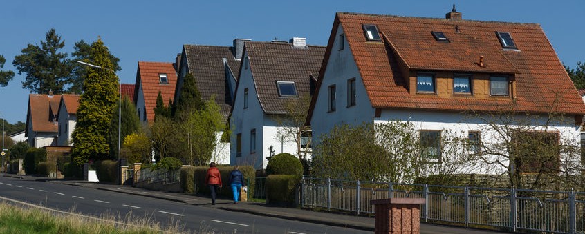 Die Lebensverhältnisse in Deutschland sind sehr unterschiedlich - eine Kommission sollte Vorschläge zur Angleichung erarbeiten - herausgekommen ist aber nur eine Bestandsaufnahme! 