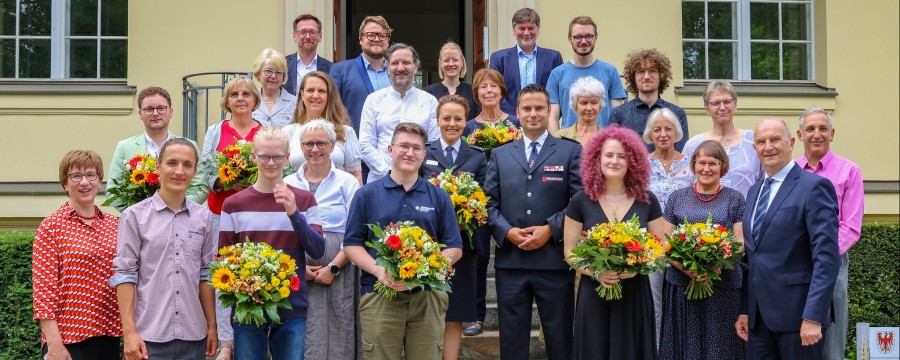 Sieger des Ideenwettbewerbs "Zukunft Ehrenamt"