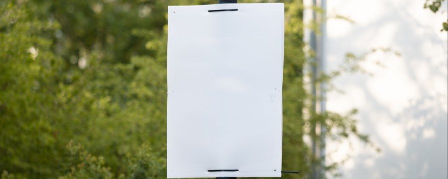 Wahlplakat in NRW ohne Beschriftung (Symbolbild)