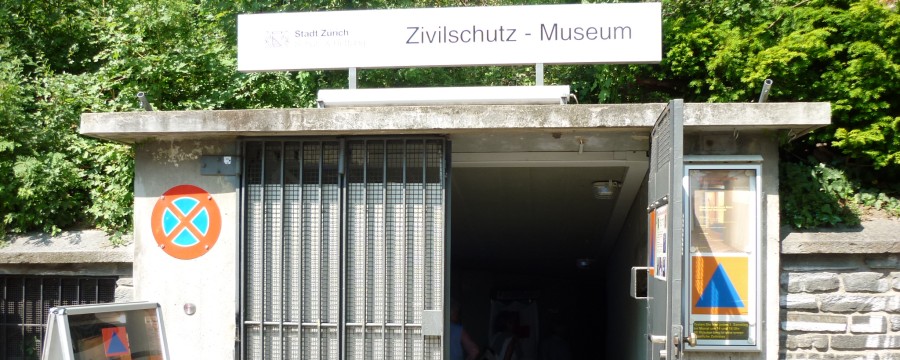 Die Schweiz hat mehr Bunkerplätze als Einwohner - in Deutschland stehen nur wenige Tausend Plätze wirklich zur Verfügung