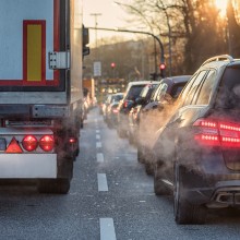 Schäden auf kommunalen Straßen entdecken - mit künstlicher Intelligenz