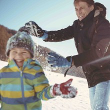 Schneeballschlachten - nicht in allen Kommunen ist sie erlaubt