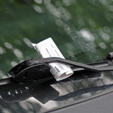 Strafzettel an der Supermarktkasse zahlen