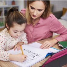 Homeschooling Mutter und Tochter