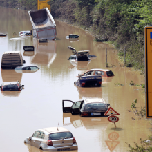 Hochwasserschutz ist oft teuer - es gibt aber auch vergleichsweise leichte Tricks, was Kommunen tun können - im Bild: die  Auswirkungen der Hochwasserkatastrophe im Erftkreis 