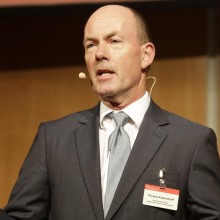 Thomas Kubendorff während einer Rede.