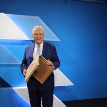 Innenminister Joachim Herrmann nachdem der Gesetzesentwurf zum Verbot der Verpackungssteuerim Sommer beschlossen wurde.