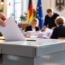 Bürgermeisterwahlen 2026: In mehreren deutschen Kommunen wurde am 11. Oktober über die Rathausspitze entschieden. Während einige Amtsinhaber deutlich siegten, stehen andernorts noch spannende Stichwahlen bevor.